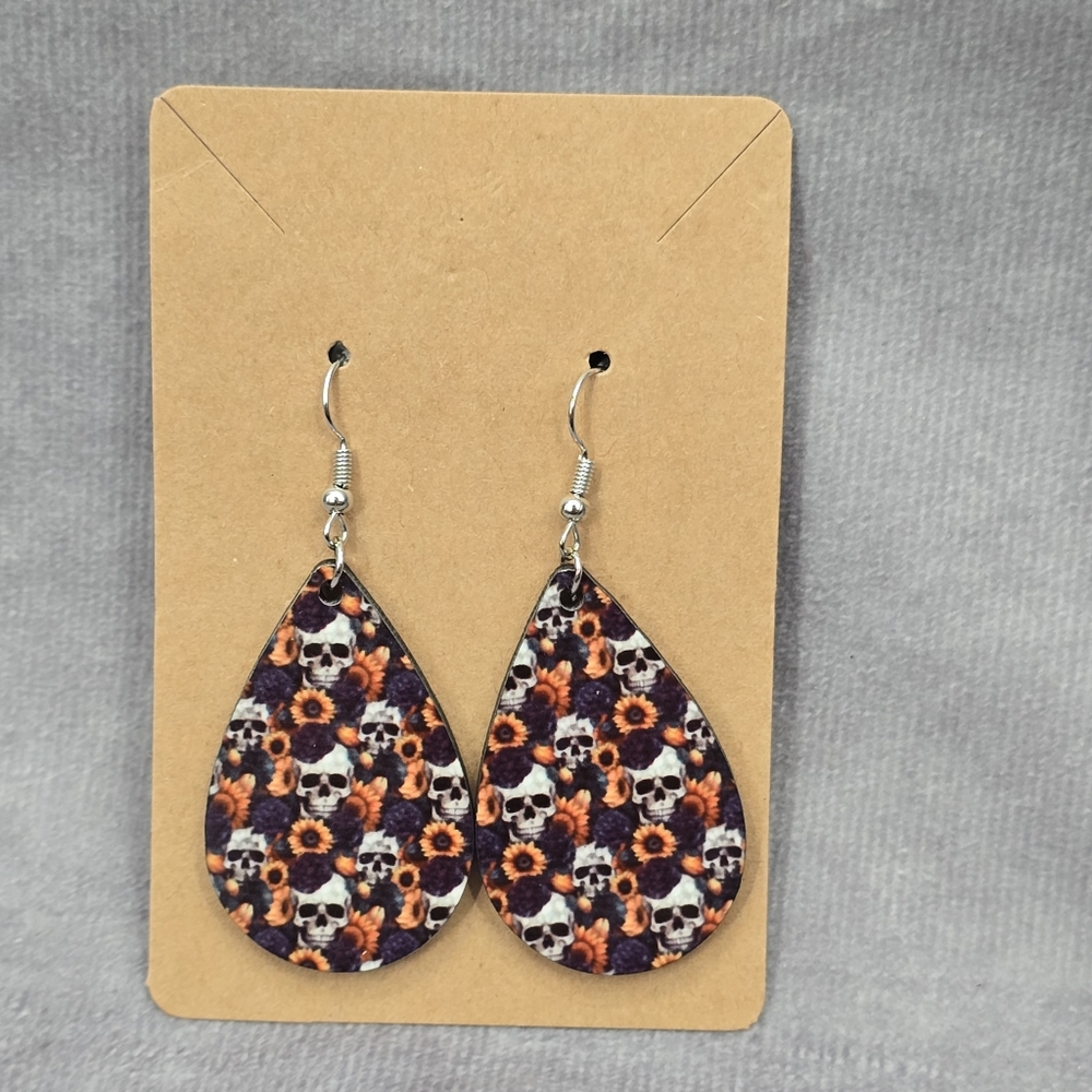 Sunflower Skullâ Teardrop Hook Handmade Halloween Earrings JB1E3